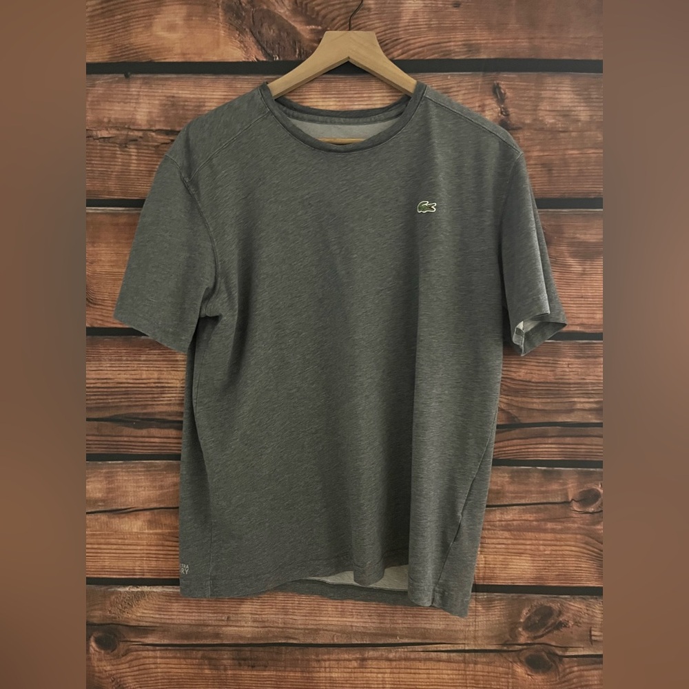 Lacoste sport t shirt size L
